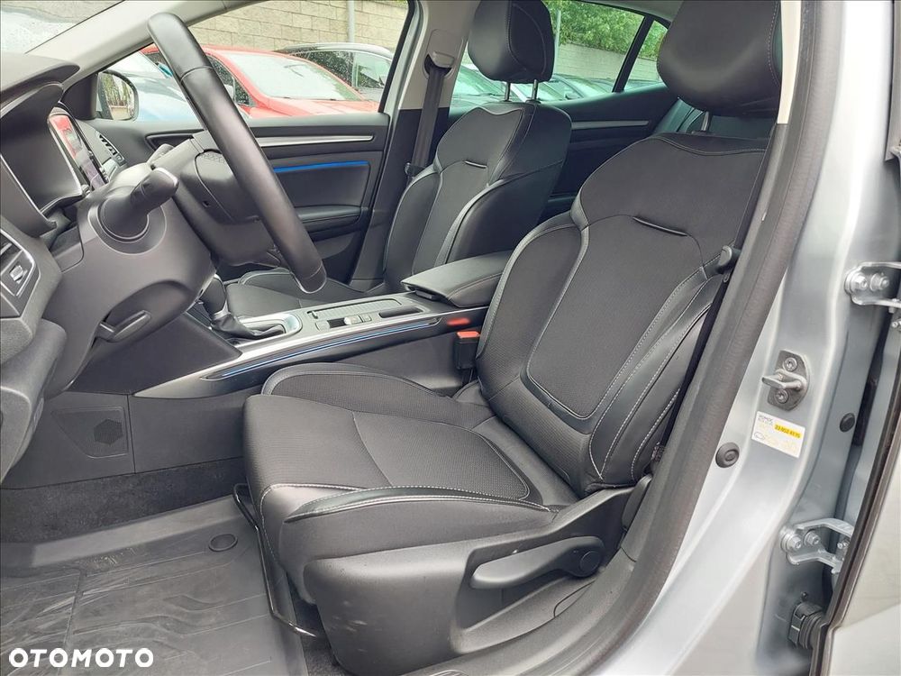 Renault Megane 1.3 TCe FAP Techno EDC - 5