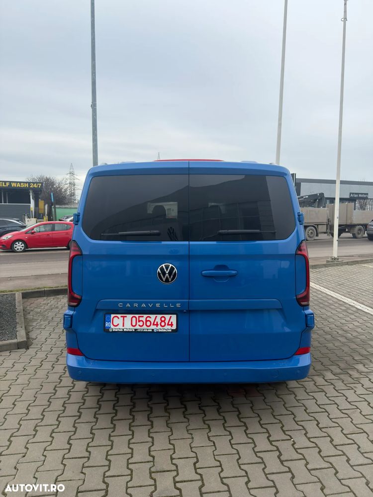 Volkswagen Caravelle - 5