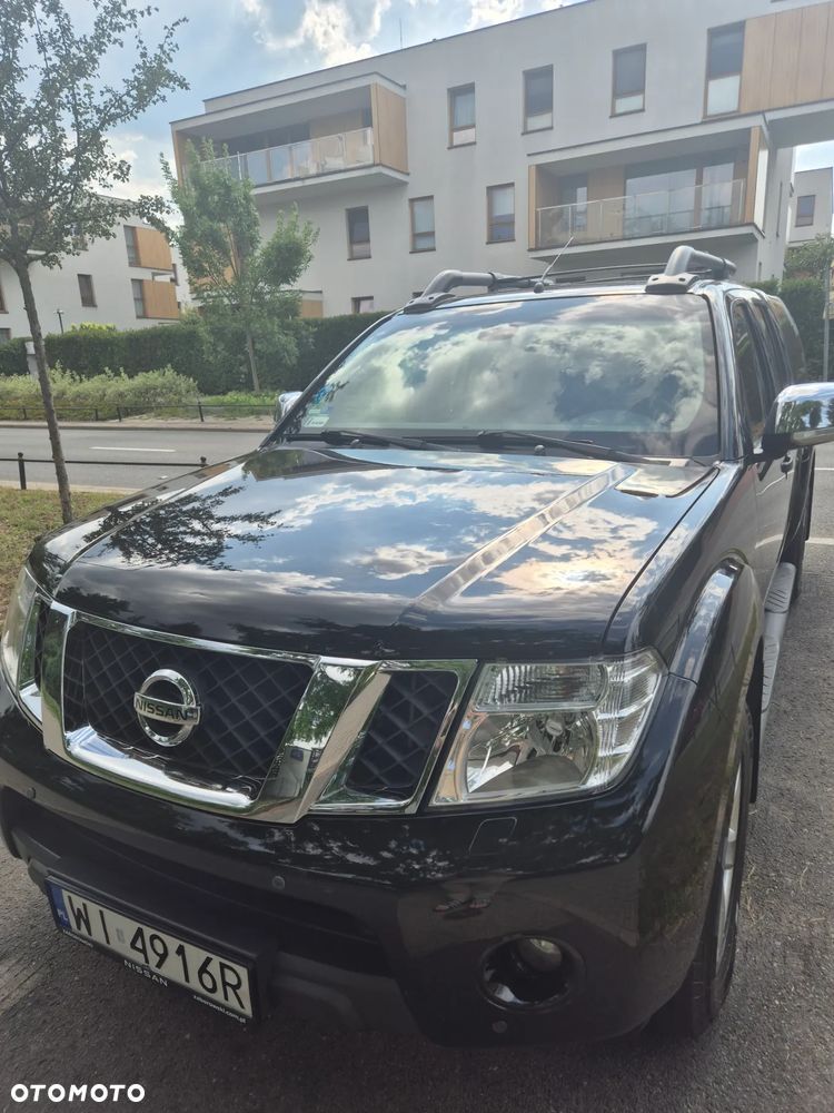 Nissan Navara 2.5 D Platinum Long EU5 - 3