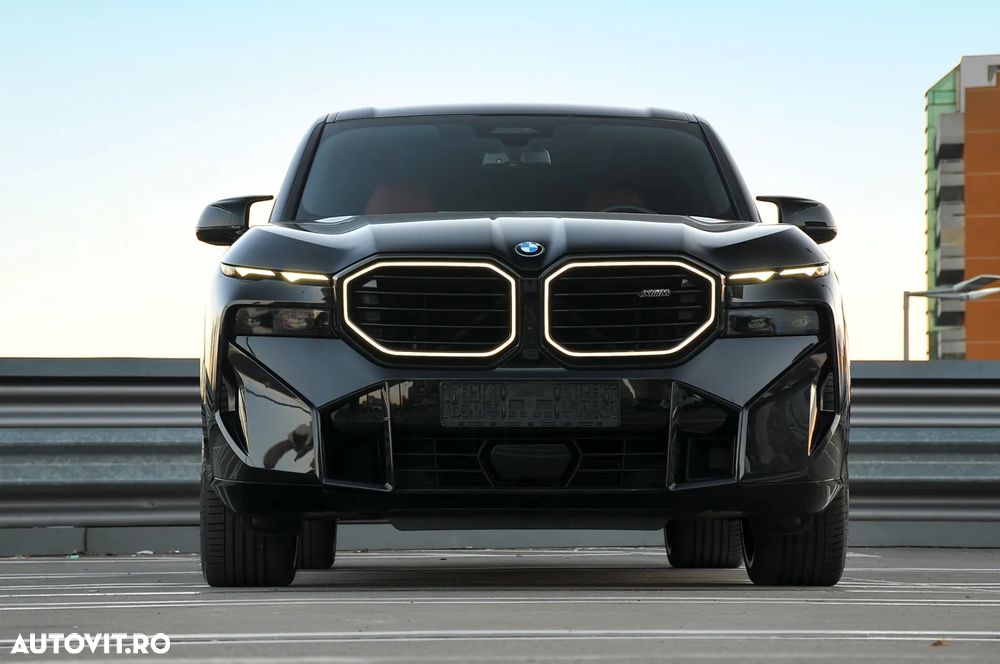 BMW XM - 31