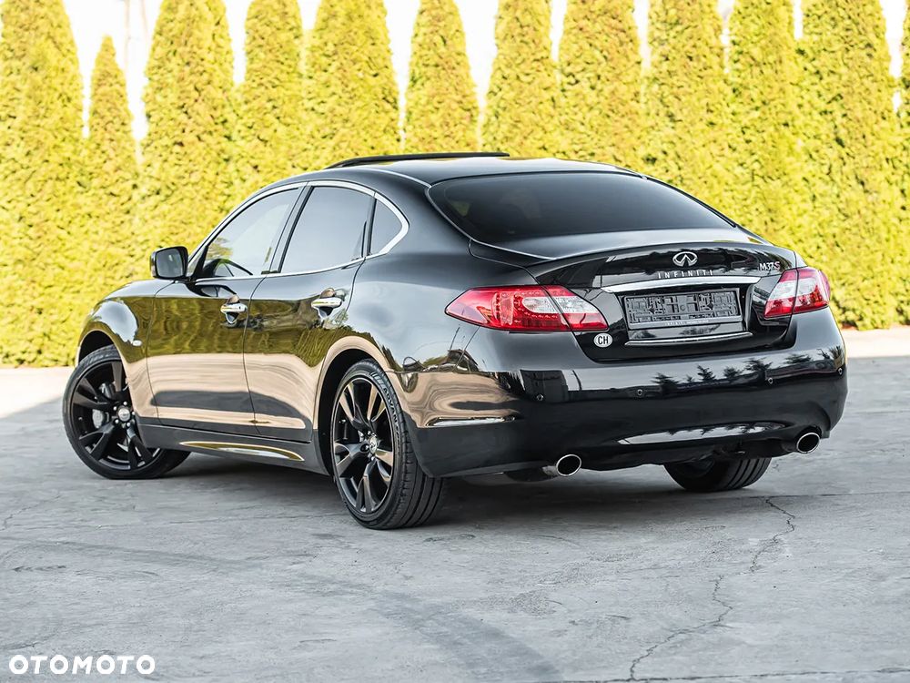 Infiniti M M37 S - 10