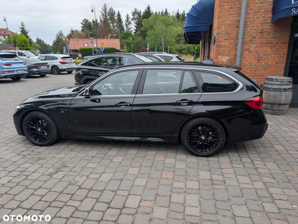 BMW Seria 3 320i xDrive M Sport Shadow sport - 14