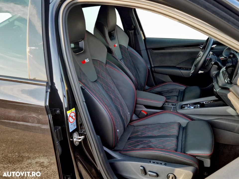 Skoda Octavia 2.0 TDI DSG RS - 14