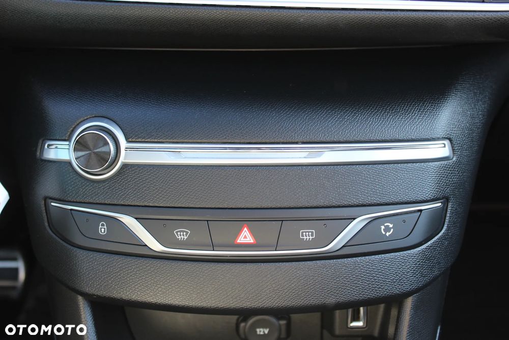Peugeot 308 BlueHDi 130 Stop & Start GT - 29
