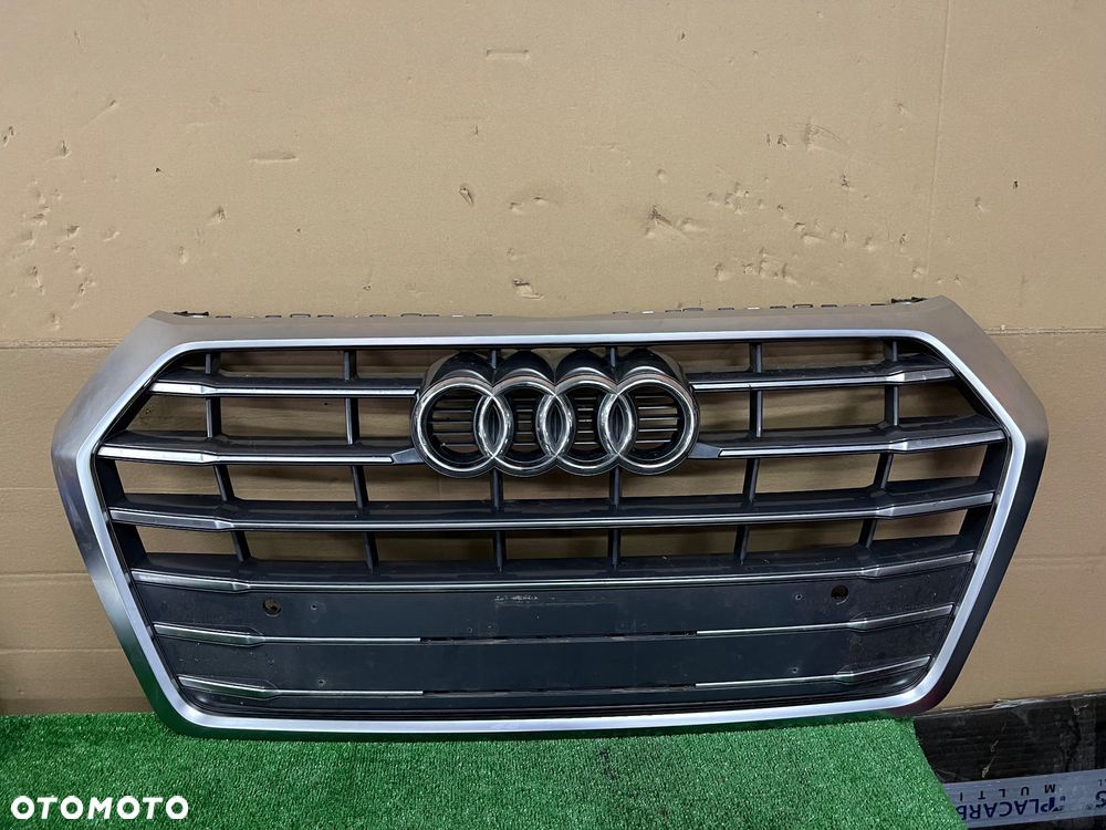 Atrapa GRILL AUDI Q5 80A - 1