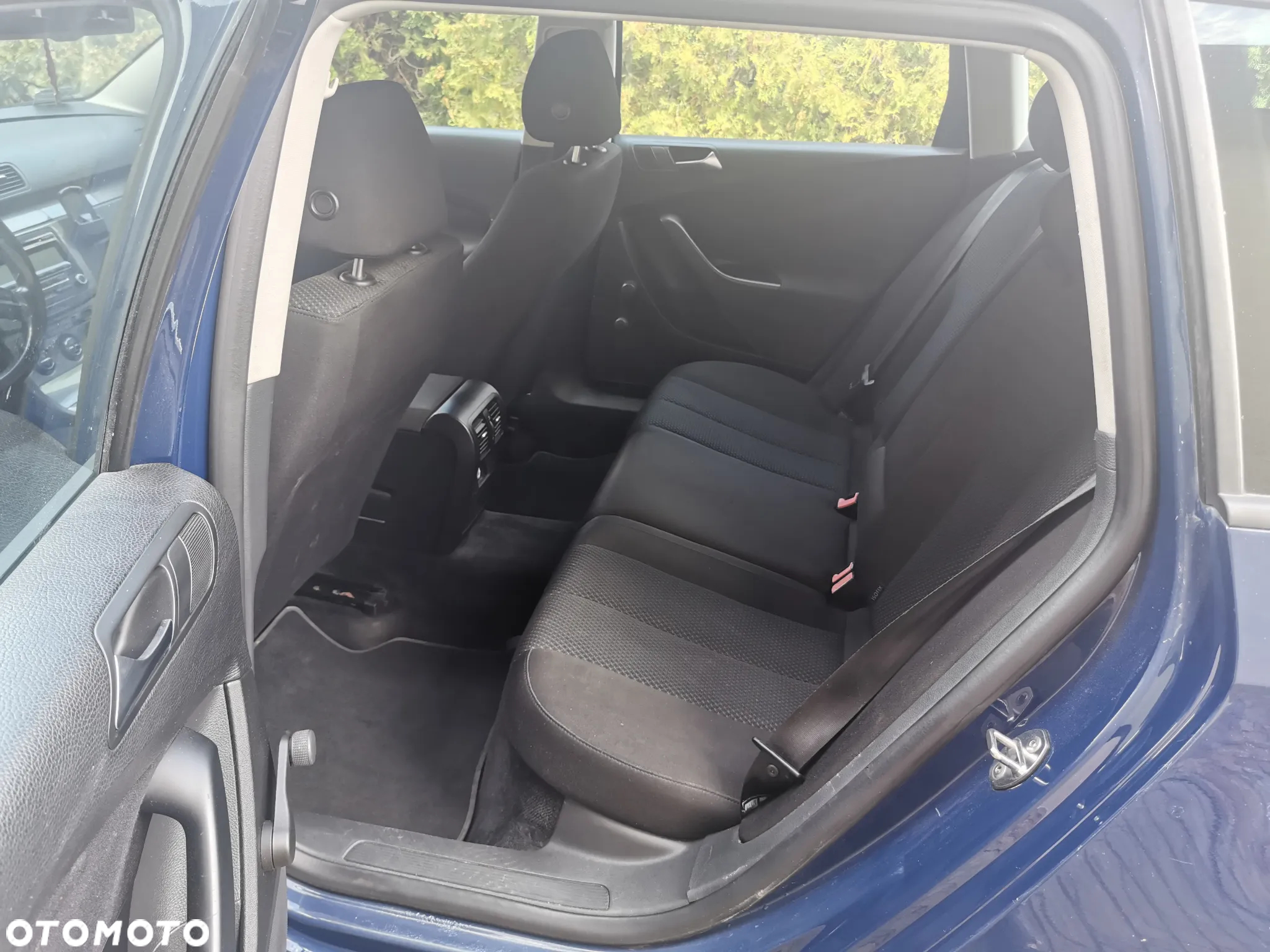 Volkswagen Passat 2.0 TDI Comfortline - 6