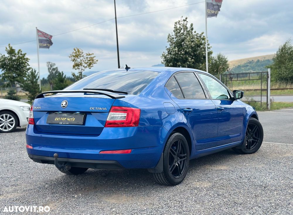 Skoda Octavia 1.6 TDI (Green tec) DSG Ambition - 4