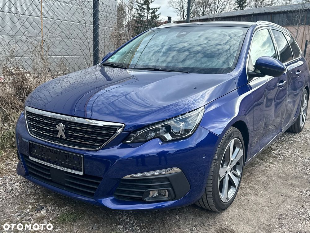 Peugeot 308 BlueHDi 130 EAT8 Business - 16