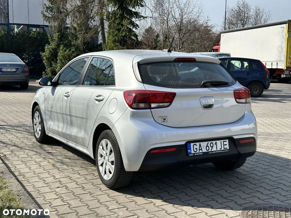 Kia Rio 1.2 M - 5