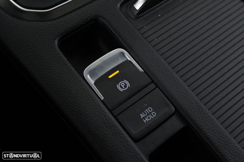 VW Arteon Shooting Brake 2.0 TDI R-Line DSG - 32