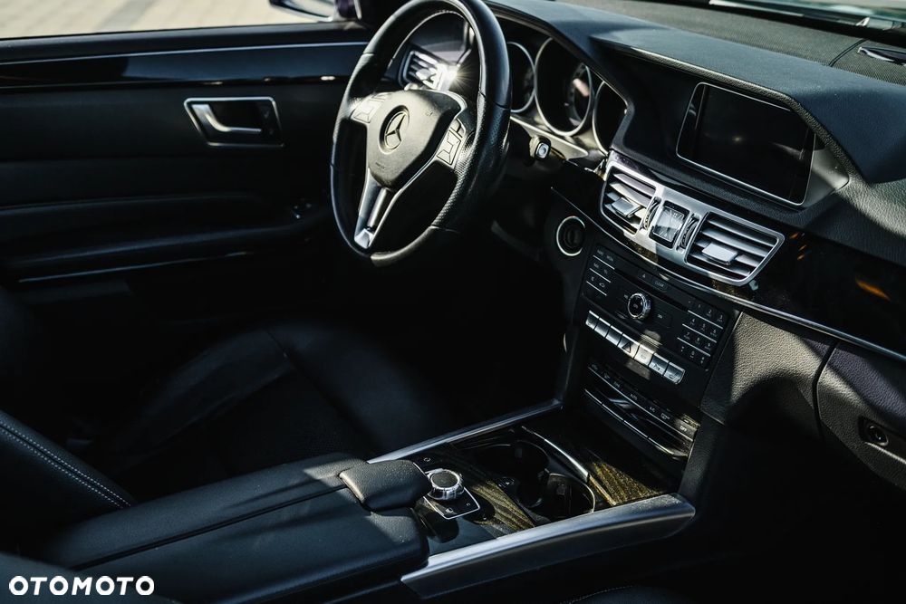 Mercedes-Benz Klasa E 200 7G-TRONIC Avantgarde - 17