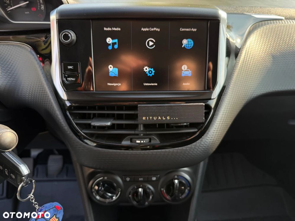 Peugeot 2008 PureTech 82 Allure - 25