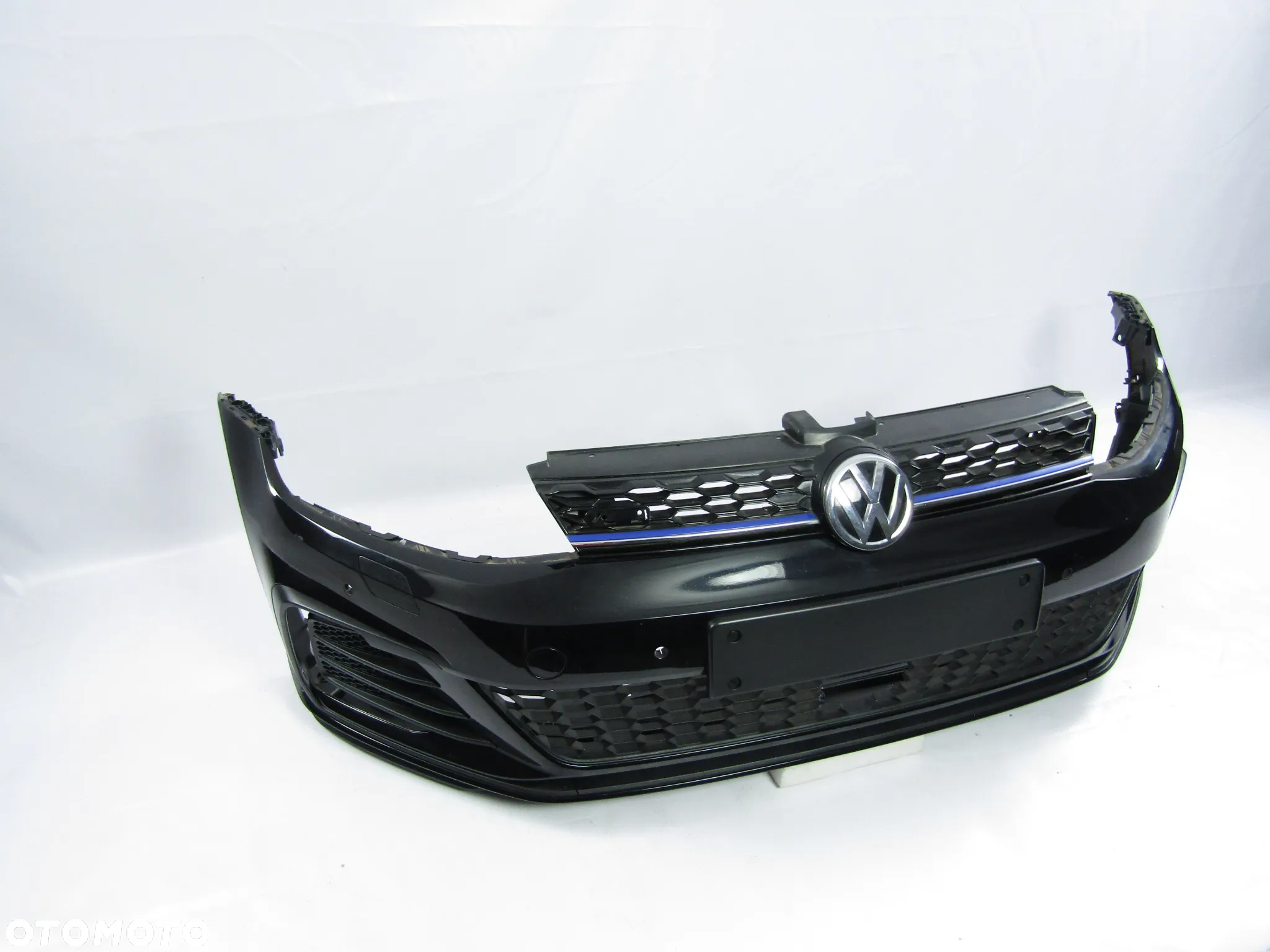 Zderzak przedni VW Golf 7 17 - 20 GTE Hybryda Sprysk. / Pdc-6 LC9X - 13