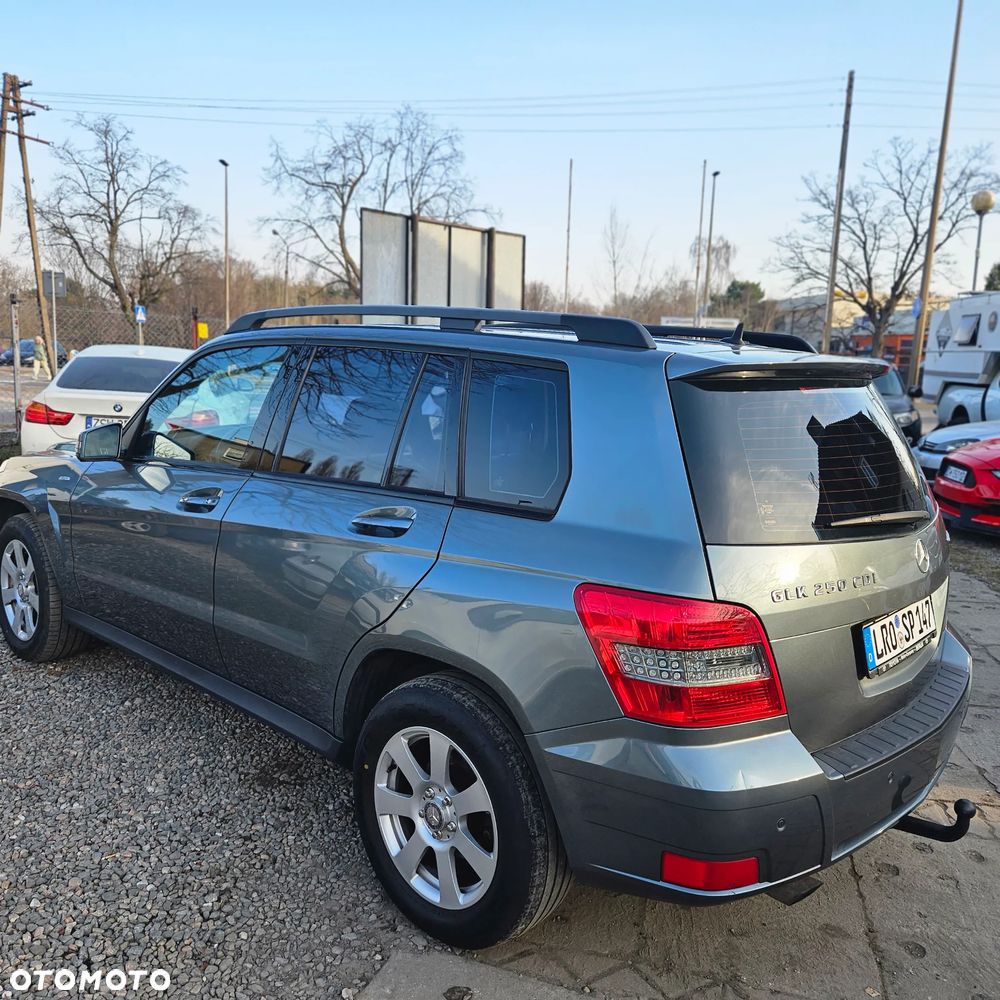 Mercedes-Benz GLK - 9
