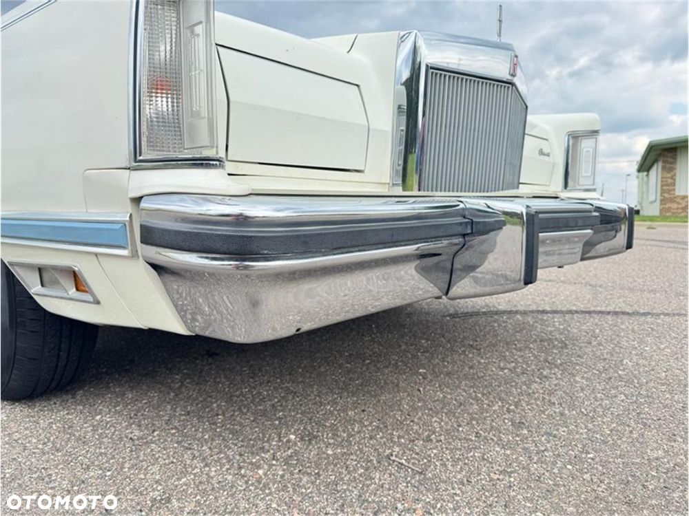Lincoln Continental - 20