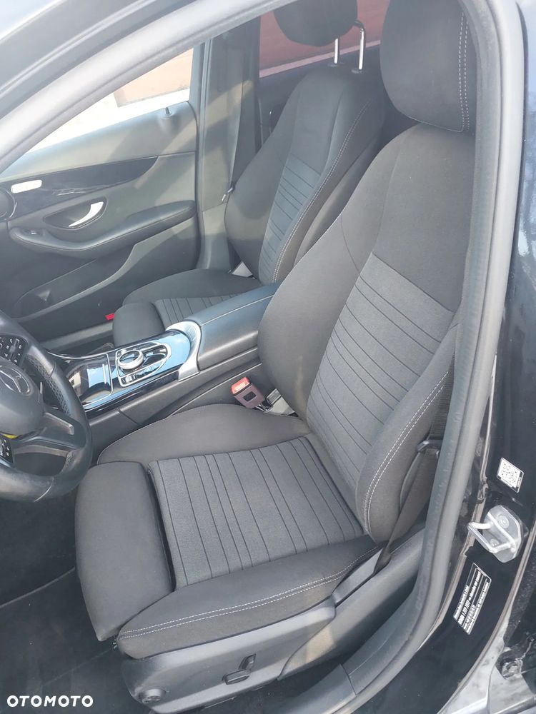 Mercedes-Benz Klasa C 200 d 9G-TRONIC Exclusive - 10