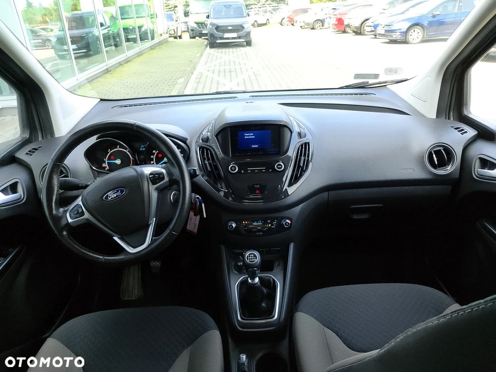 Ford Tourneo Courier 1.5 TDCi Titanium - 15