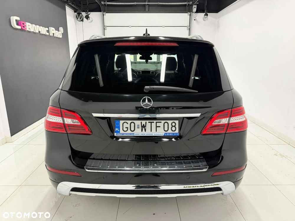 Mercedes-Benz ML 350 BlueTec 4-Matic - 14
