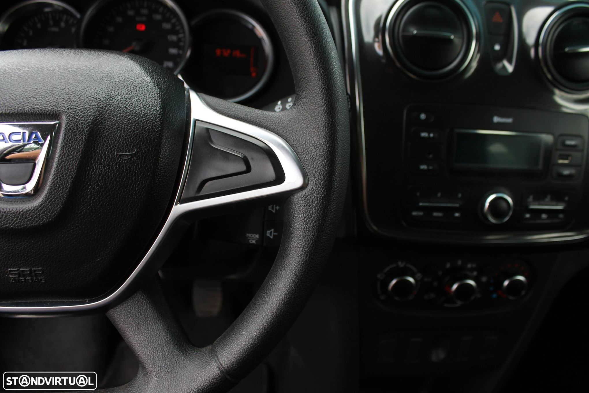 Dacia Sandero 1.5 Blue dCi Comfort - 10