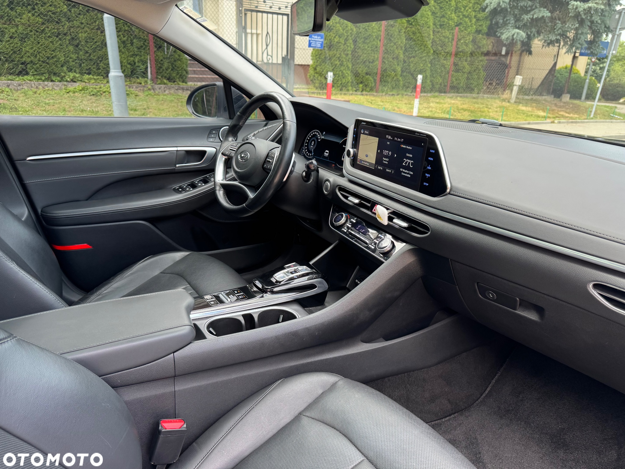 Hyundai Sonata - 10