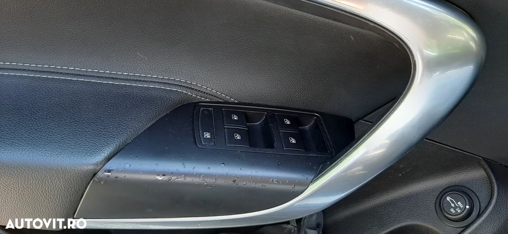 OPEL Insignia 2010 — imagine 7