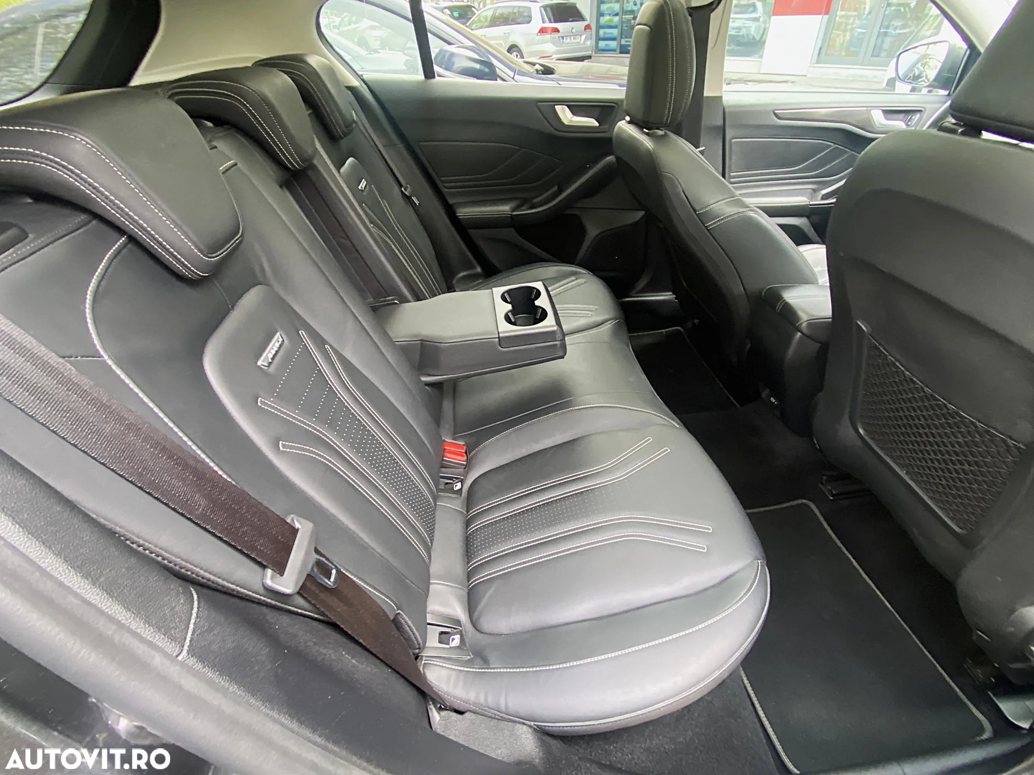 Ford Focus 2.0 EcoBlue Vignale - 11