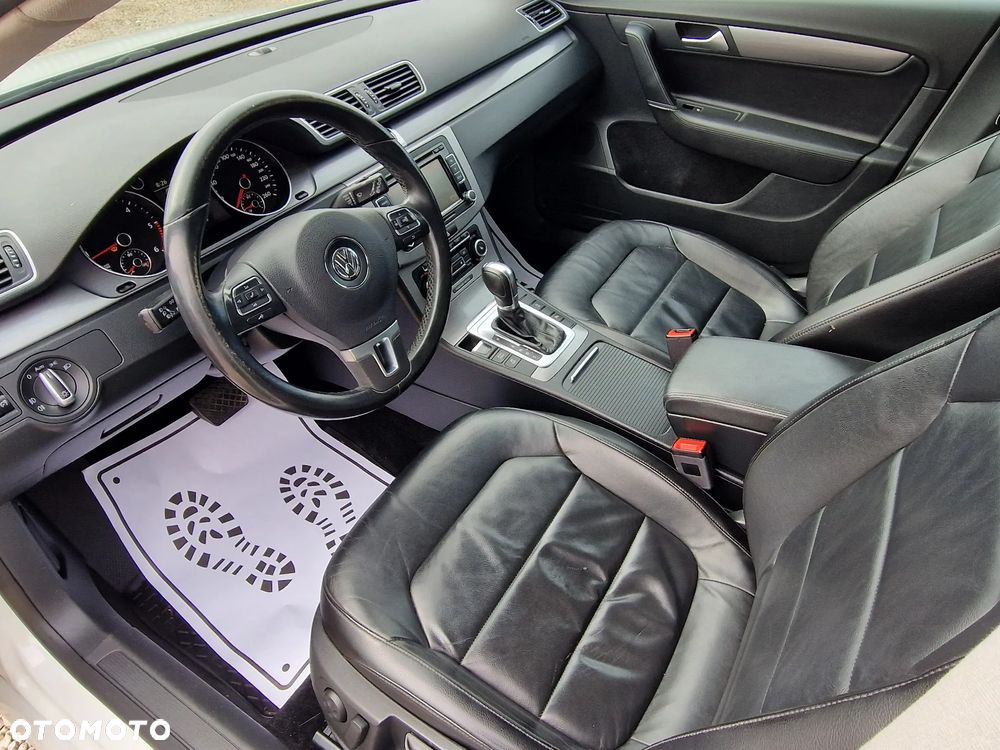 Volkswagen Passat 2.0 TDI DPF DSG Highline - 6