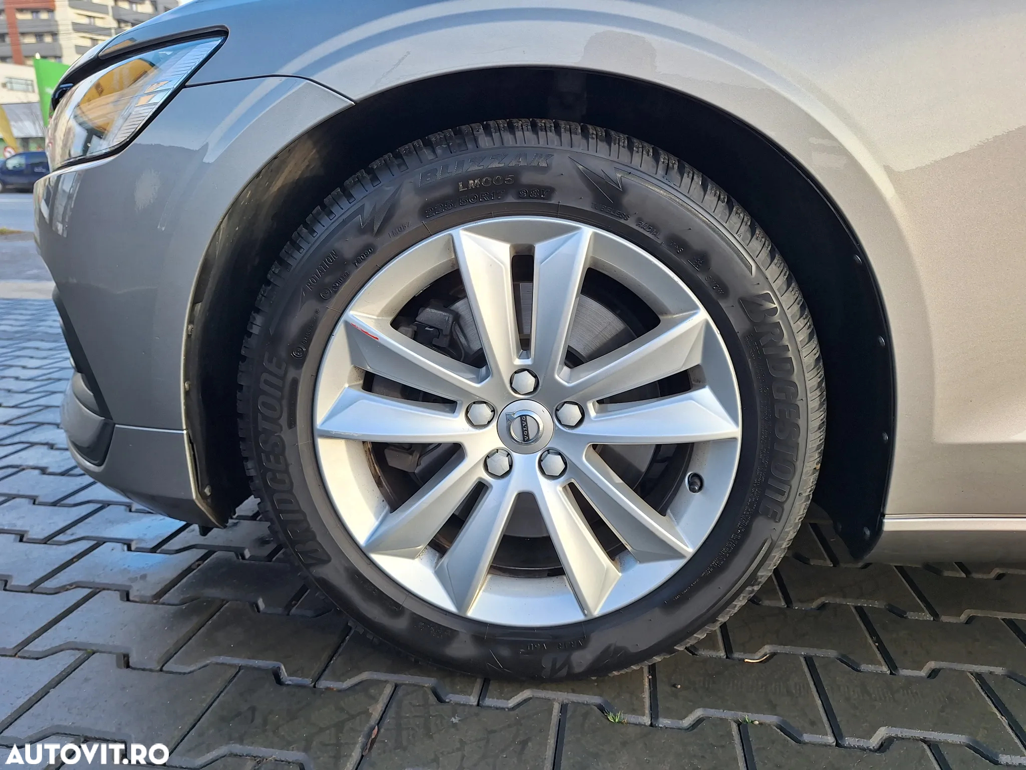 Volvo V60 D4 AWD Momentum - 21