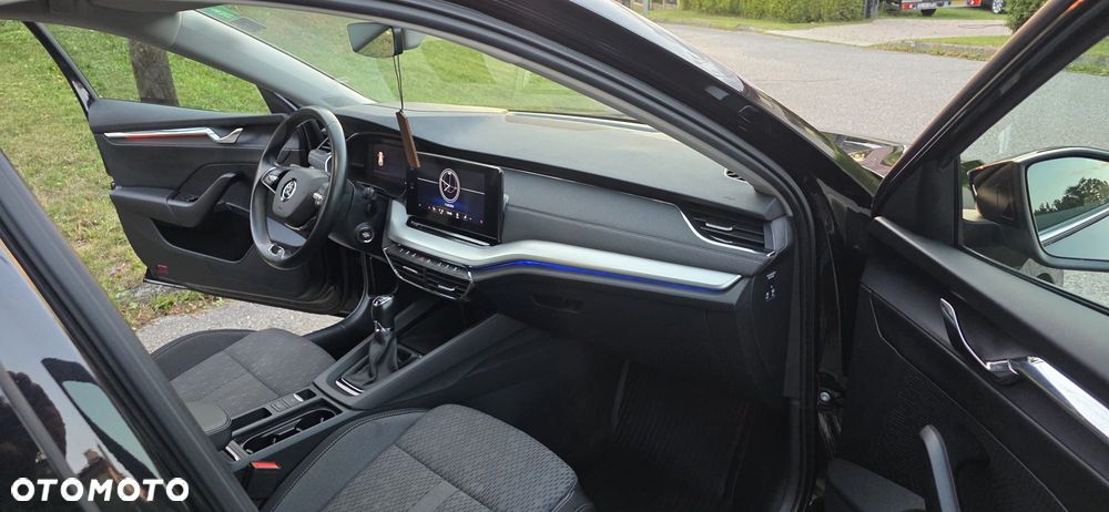 Skoda Octavia 2.0 TDI Premium Edition - 11