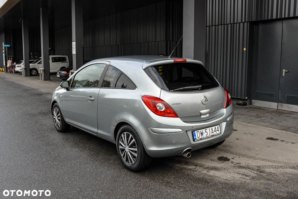Opel Corsa - 3