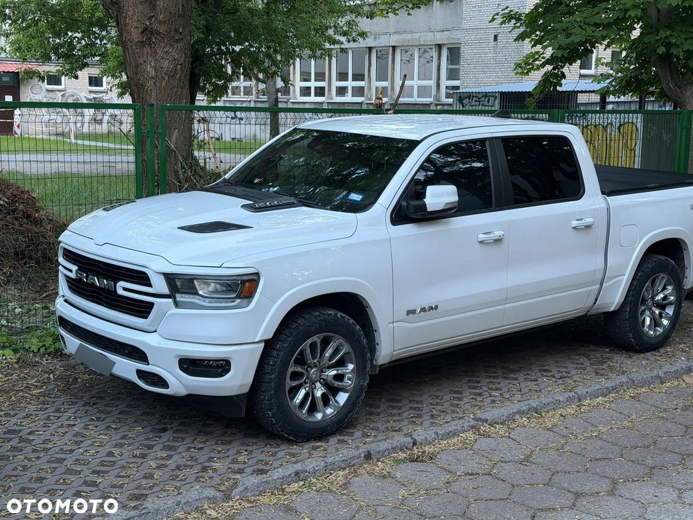 RAM 1500 5.7 eTorque Crew Cab Shortbed Laramie Sport - 14