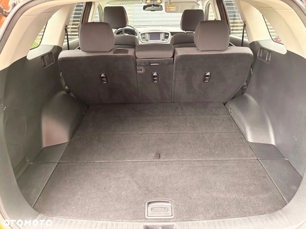 Kia Sorento 2.2 CRDi AWD Platinum Edition - 34