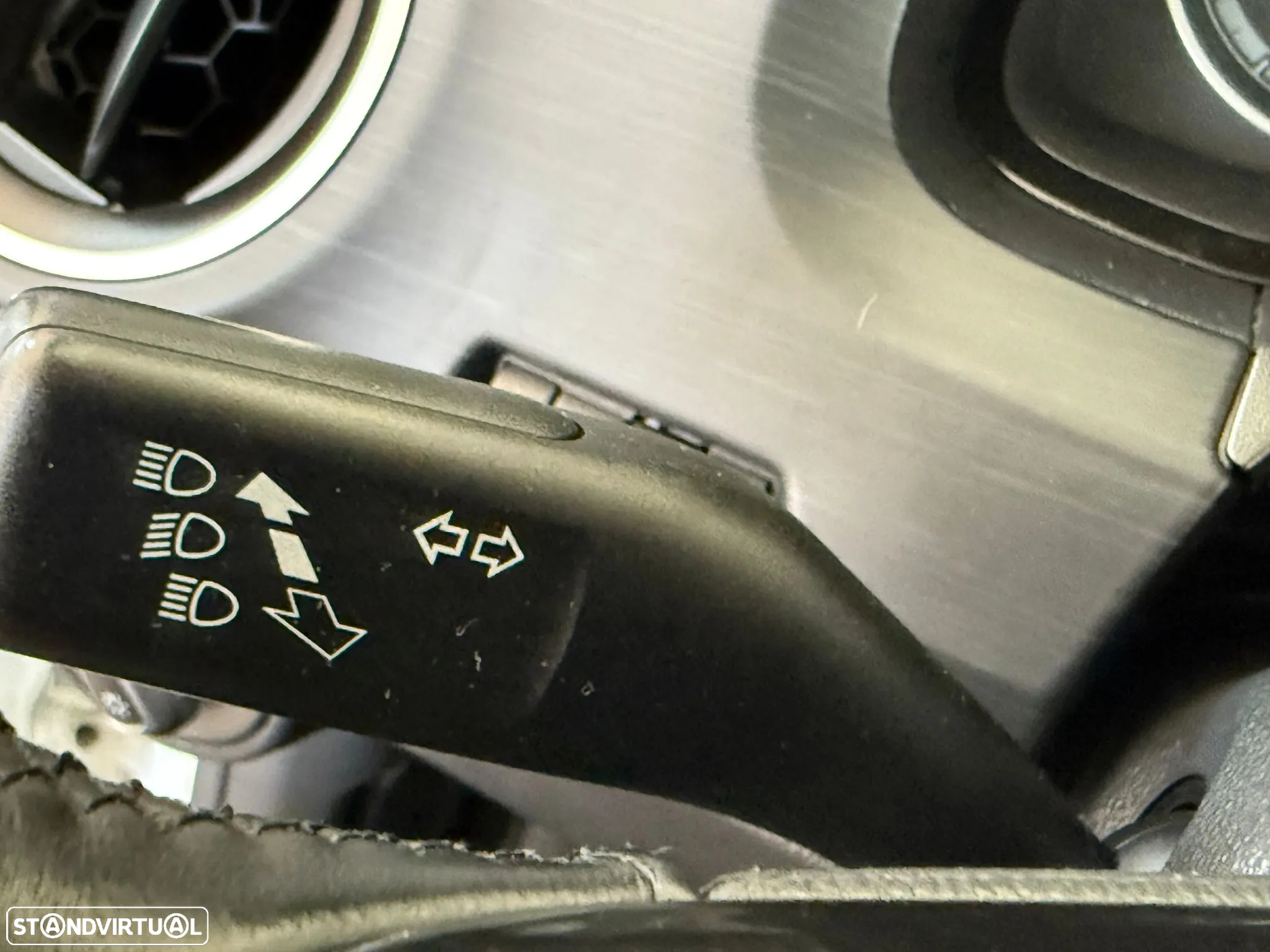 VW Cross Up! 1.0 BMT - 10