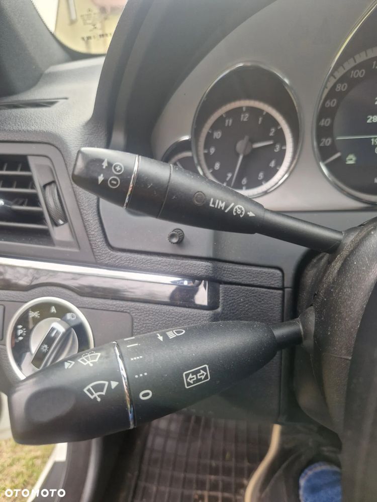 Mercedes-Benz Klasa E 250 CDI DPF Coupe BlueEFFICIENCY Avantgarde - 18