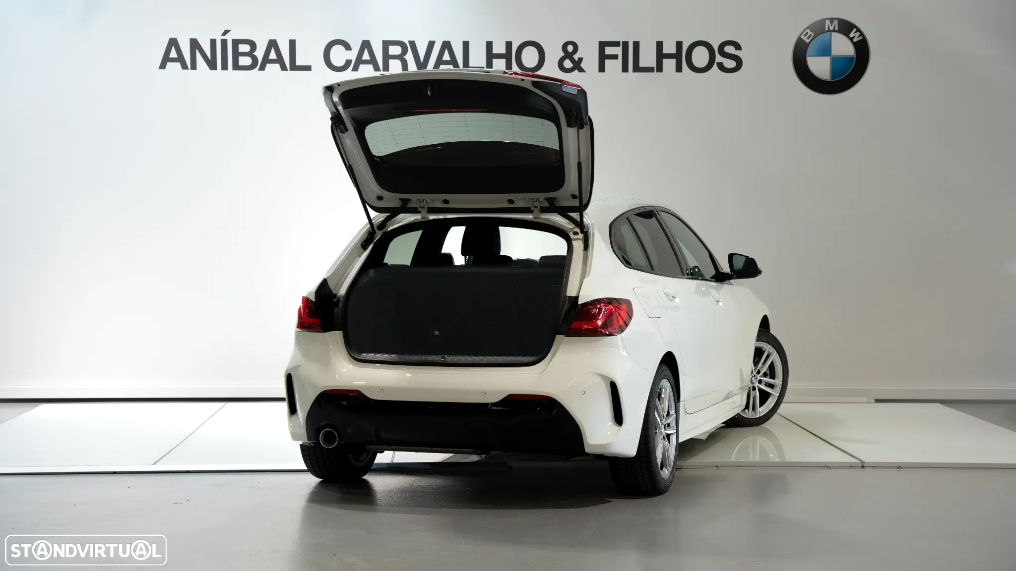 BMW 116 d Pack Desportivo M Auto - 5