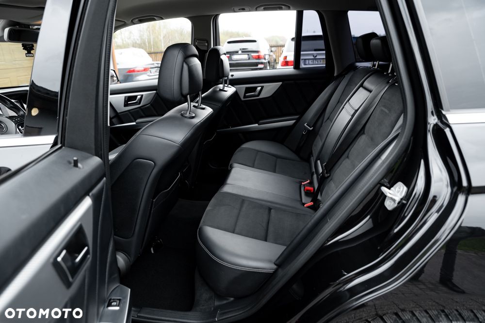 Mercedes-Benz GLK 220 CDI DPF 4Matic BlueEFFICIENCY 7G-TRONIC - 23