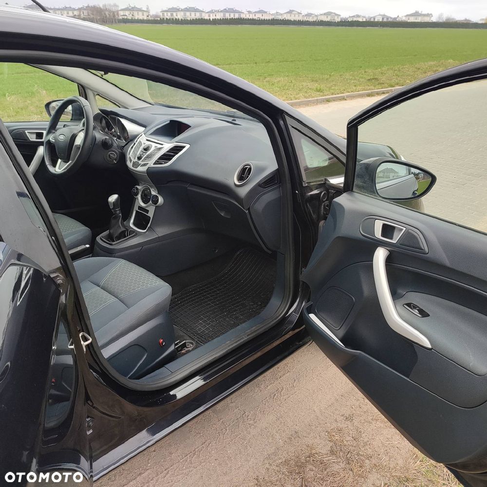 Ford Fiesta 1.25 Titanium X - 7