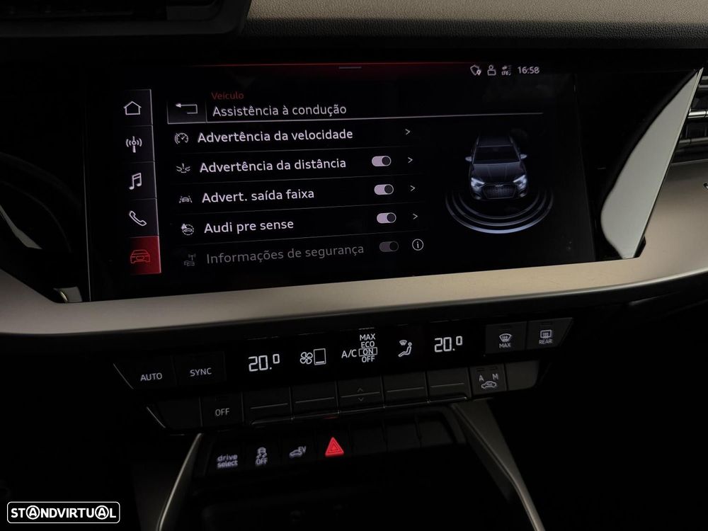 Audi A3 Sportback 45 TFSIe S line - 24