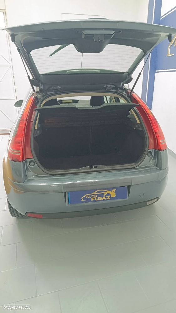 Citroën C4 1.4 16V VTR Pack - 11