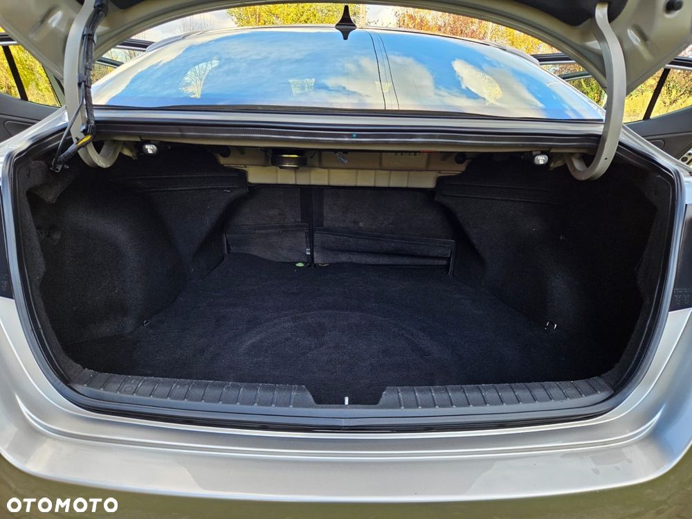 Kia Optima 1.7 CRDI EcoDynamics Edition 7 - 9