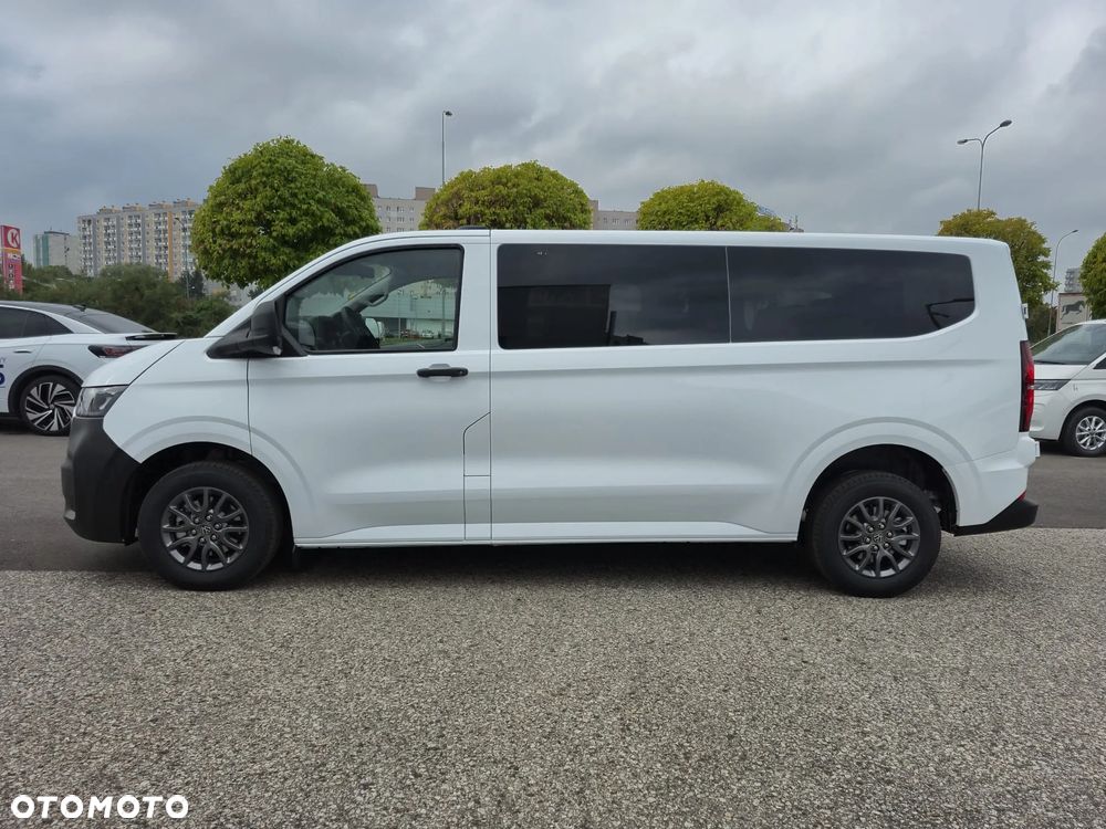 Volkswagen Caravelle - 3