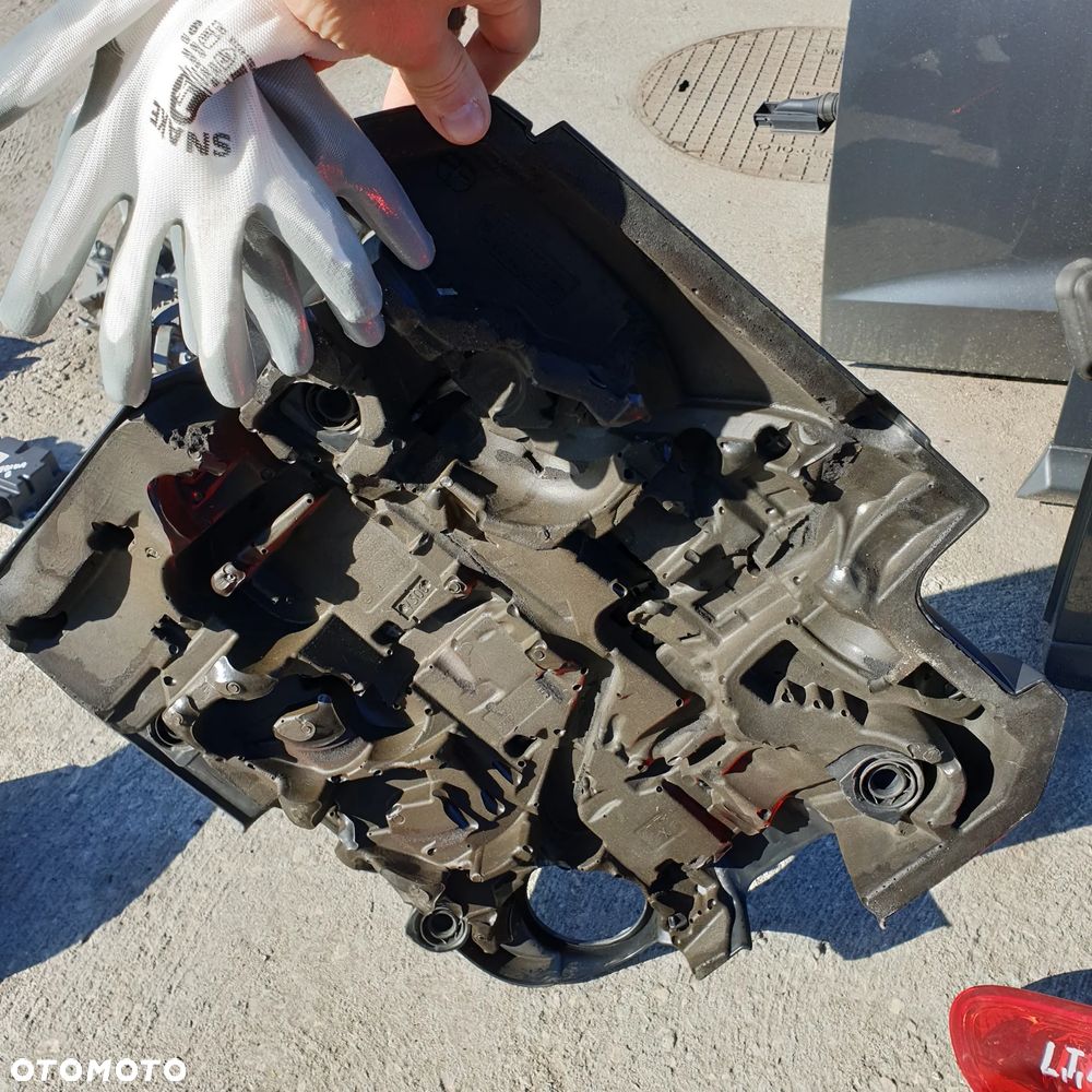 VW POLO 6R0 OSLONA POKRYWA SILNIKA 1.2 TDI 03P103925 - 2