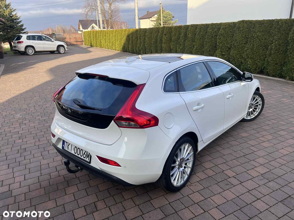 Volvo V40 D2 Momentum - 36