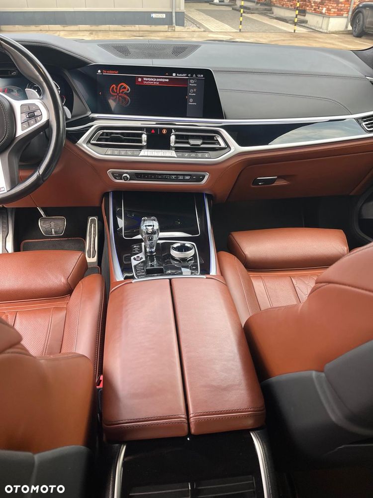 BMW X7 - 13