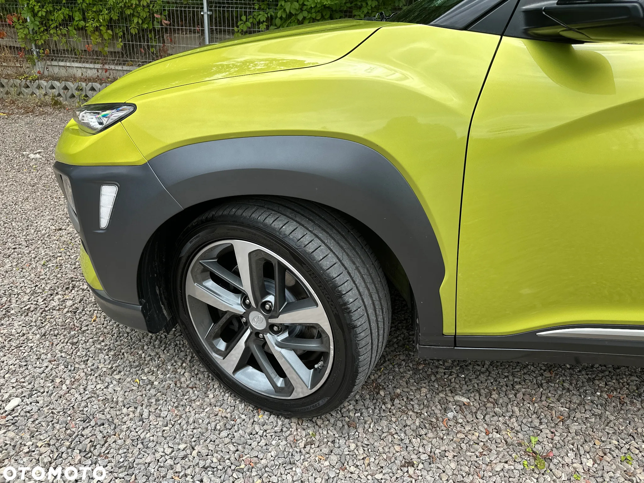 Hyundai Kona 1.6 T-GDI DCT 4WD Premium - 11