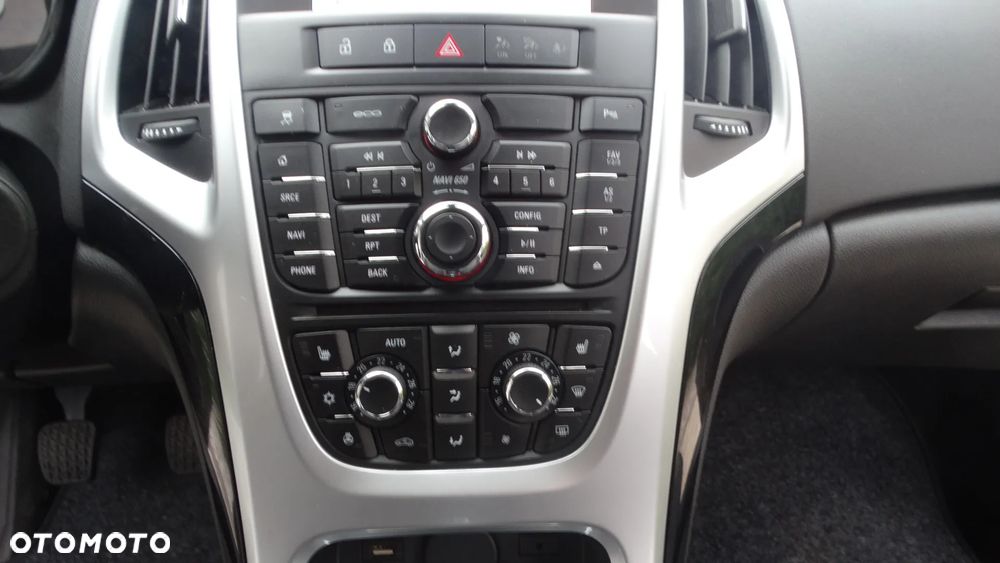 Opel Astra 1.4 Turbo Innovation - 18