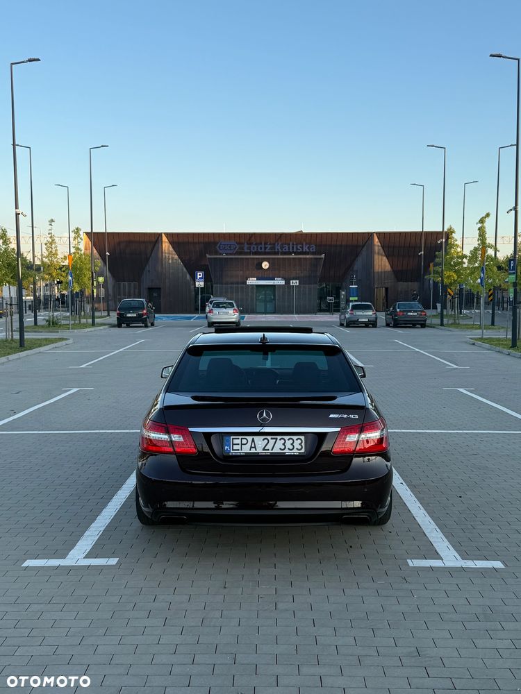Mercedes-Benz Klasa E 350 CDI BlueEff Avantgarde - 5