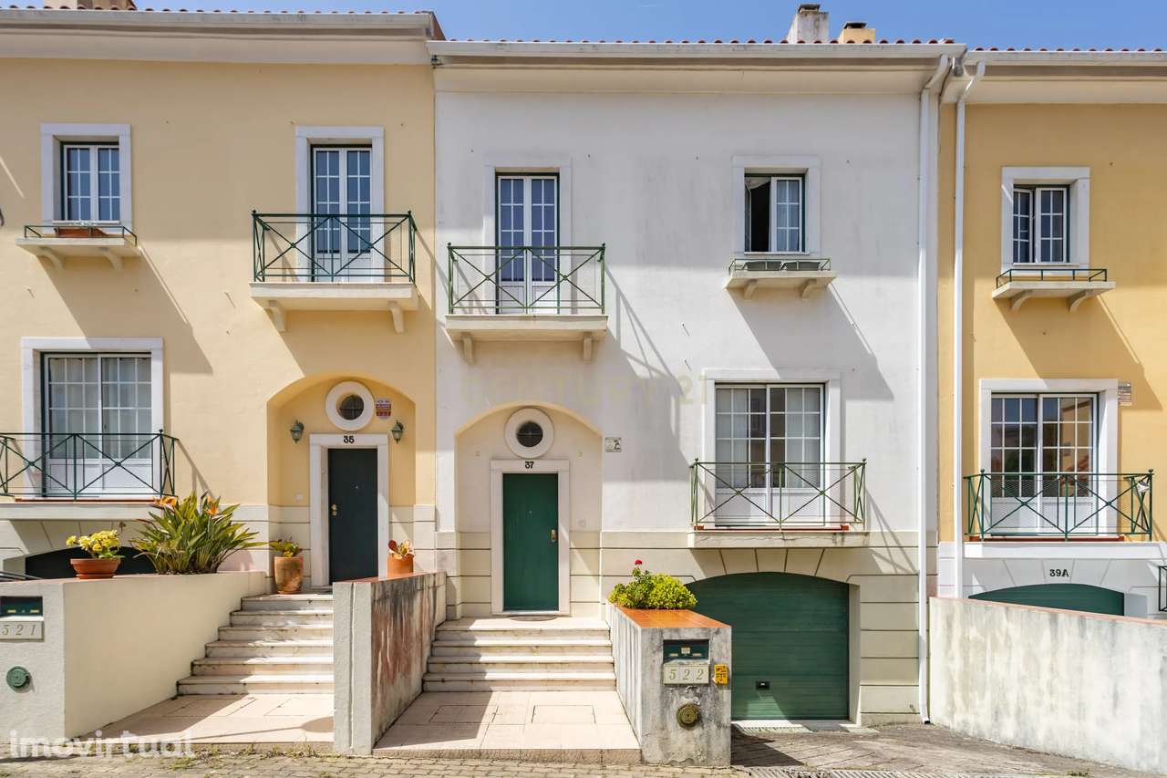 Espaçosa Moradia T3 em Algueirão Mem Martins, Sintra - Grande imagem: 2/43