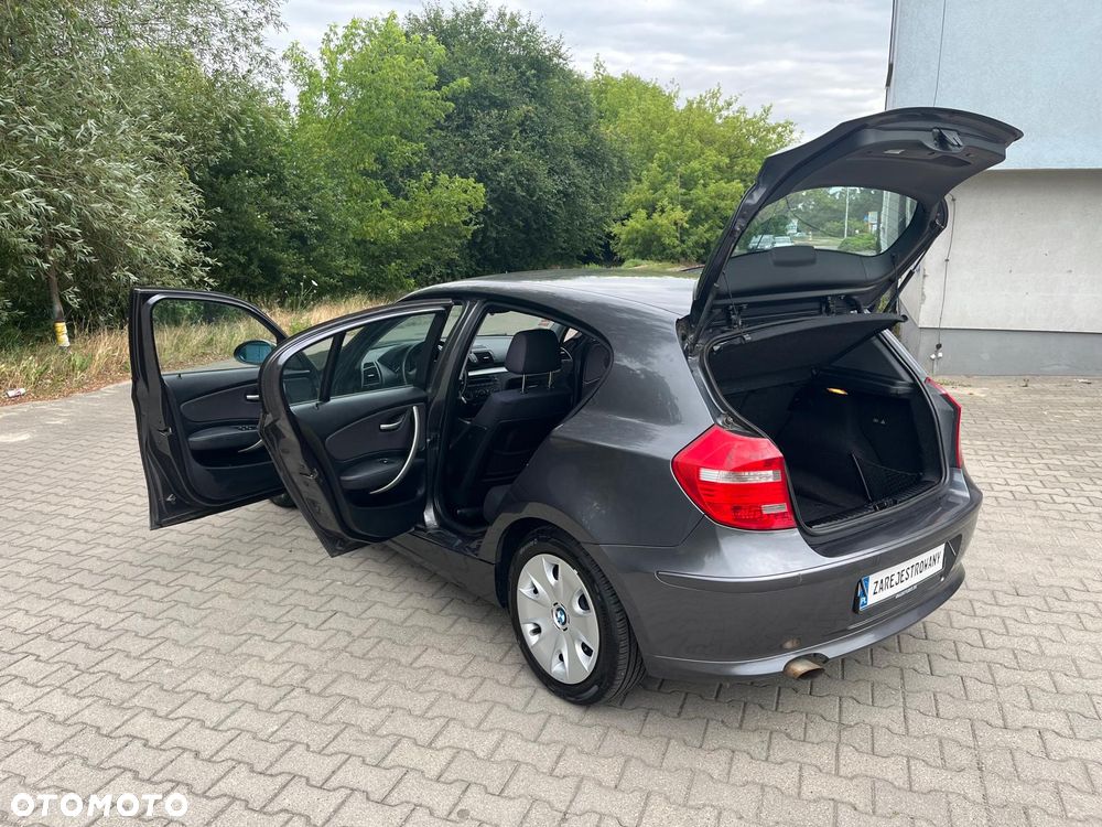 BMW Seria 1 118d DPF - 18