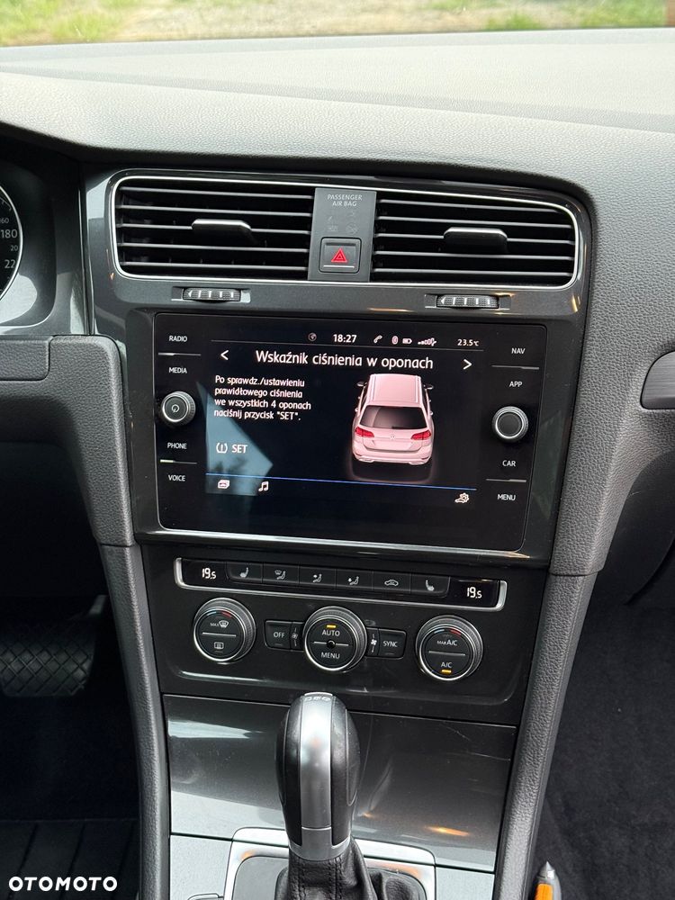 Volkswagen Golf VII 1.6 TDI BMT Highline DSG - 19